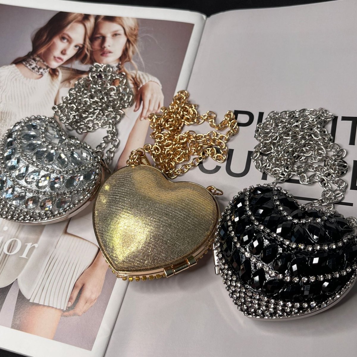 Sparkling Heart-Shaped Crossbody Bag Everyday Glam Diamond-Studded Mini Purse (MAC279)