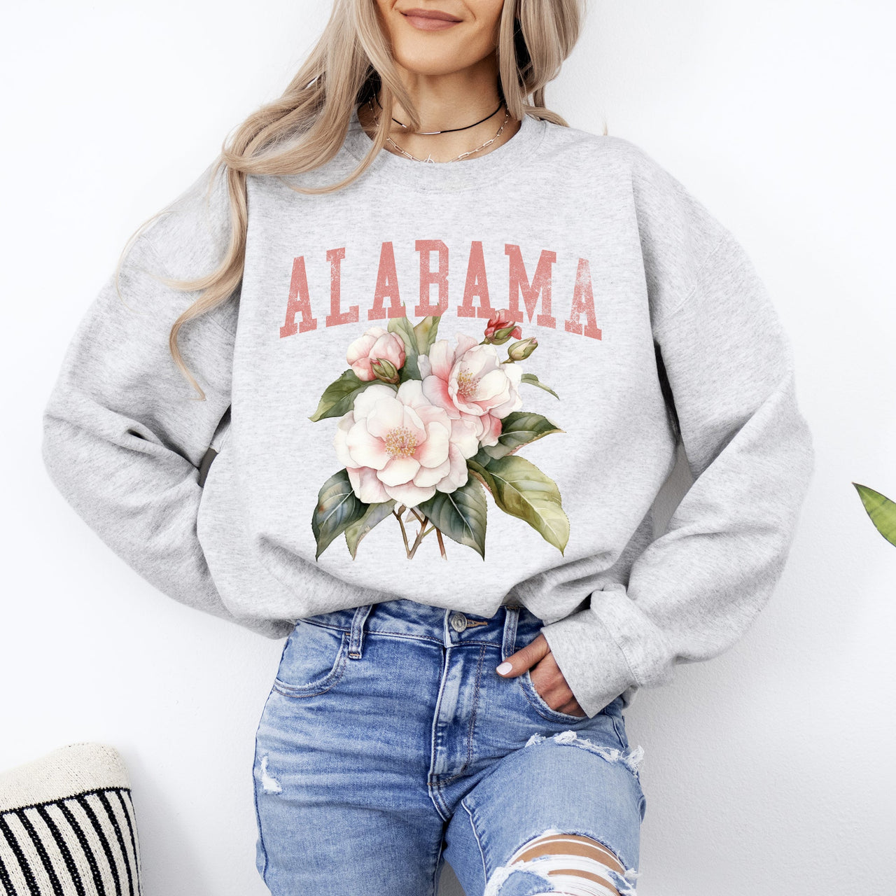 Alabama State Flower Vintage Botanical Crest State Emblem Soft Fleece Graphic Sweatshirt