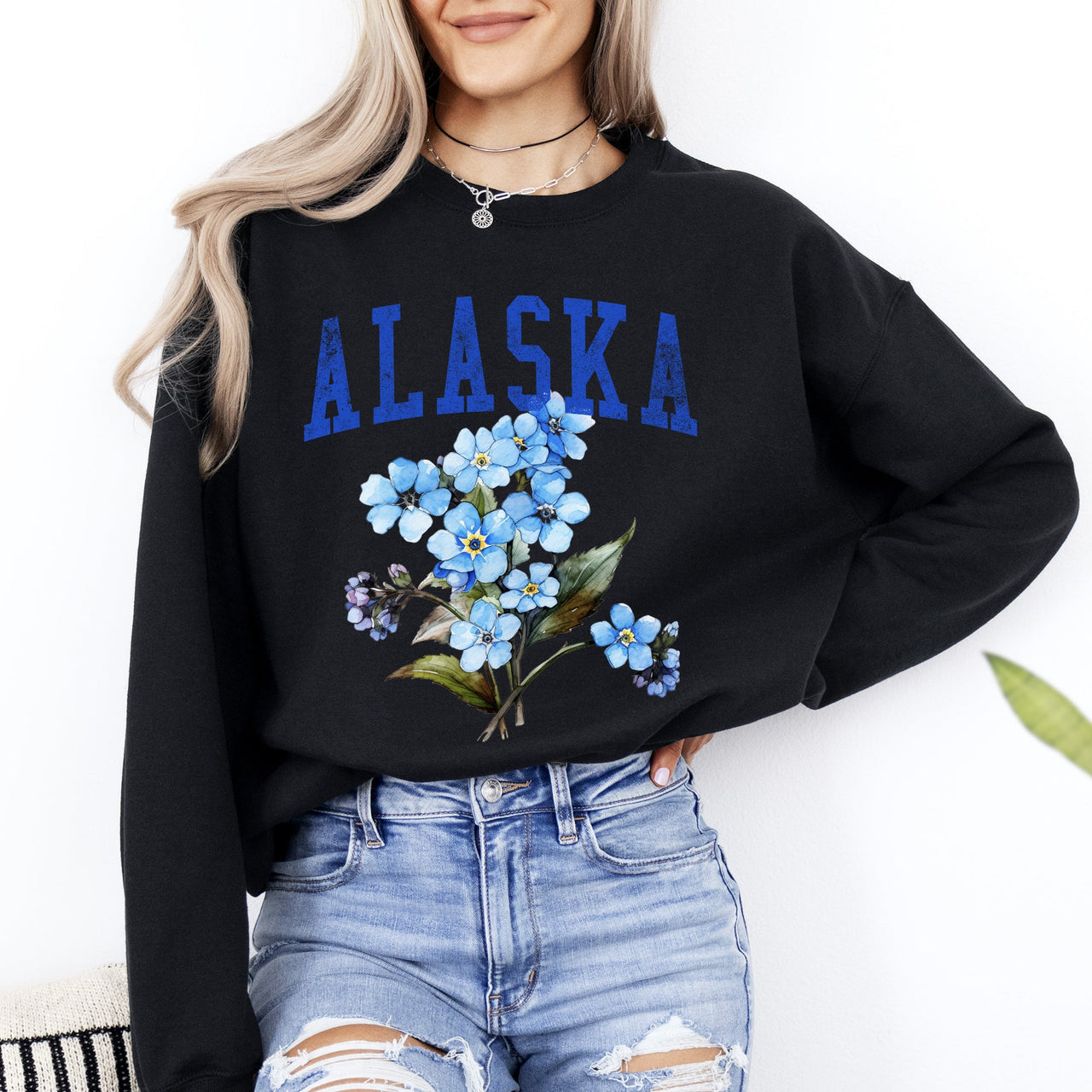 Alaska State Flower Botanical Floral Motif Nature Inspired Artwork Print Sweatshirt