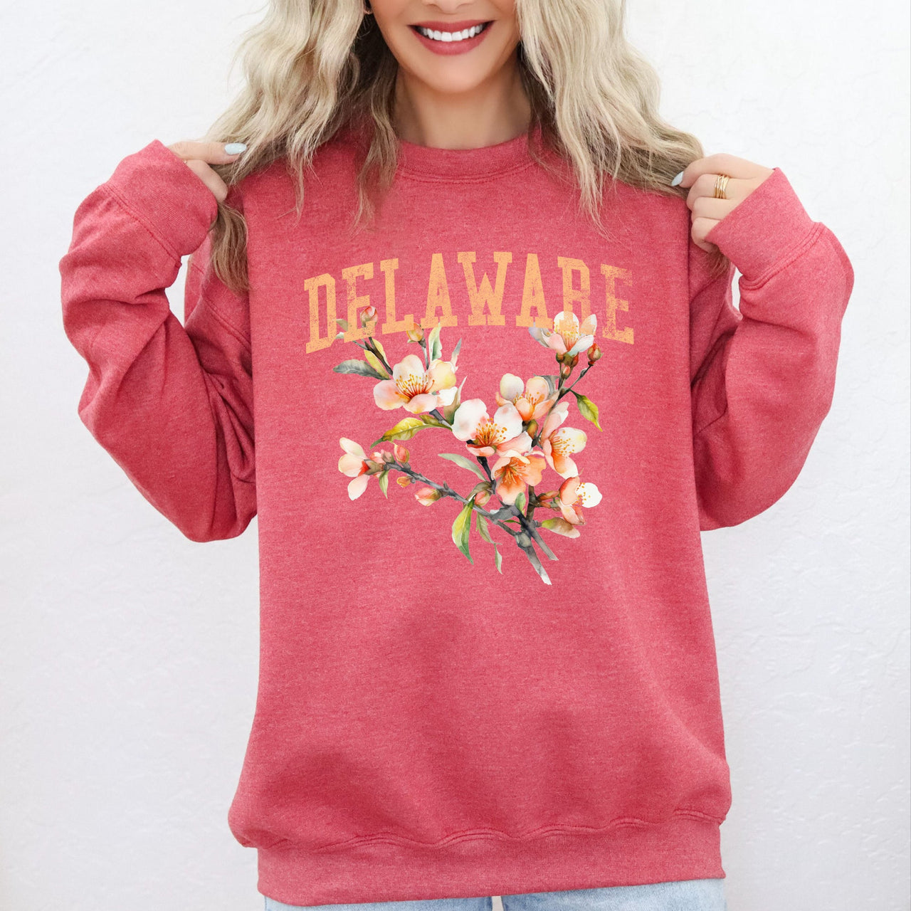 Delaware State Flower Elegant Folklore Emblem Graphic Cozy Soft Fleece Sweatshirt