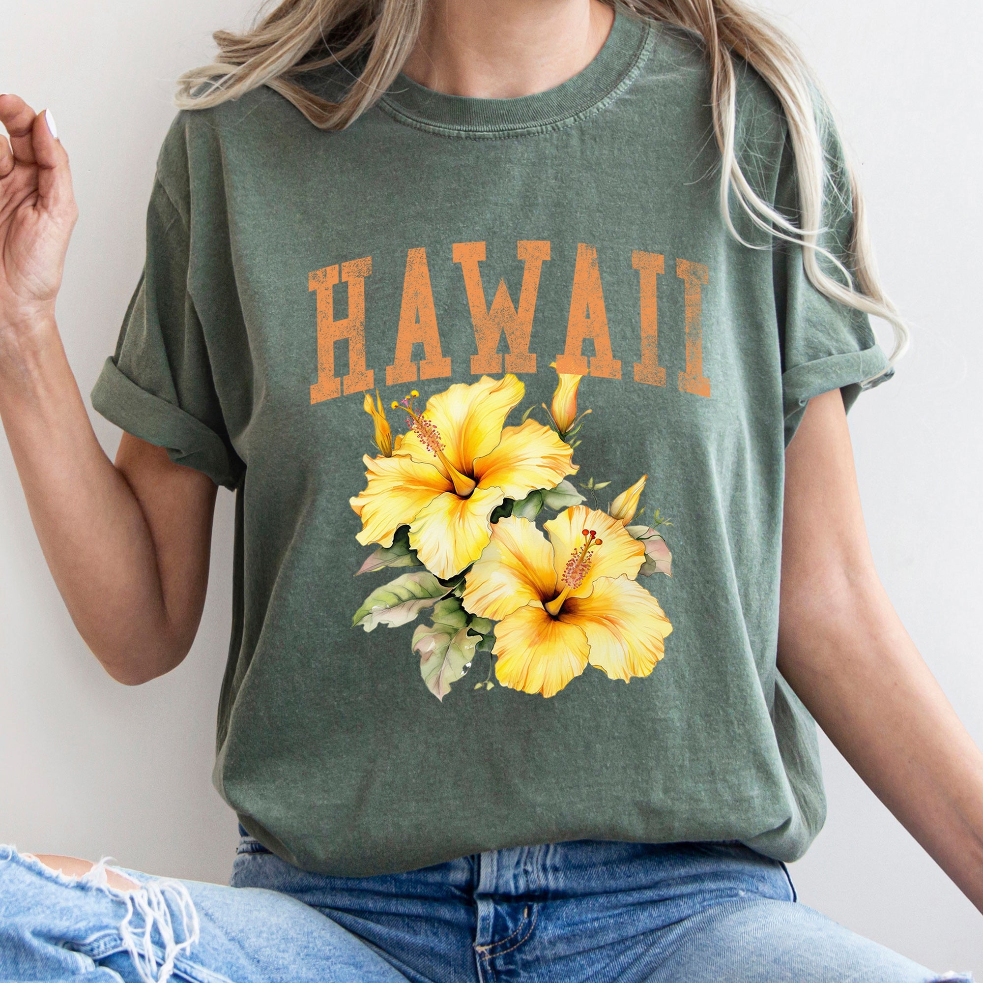Hawaii State Flower Hibiscus Bloom Aloha By The Sea Sunset Pattern Comfort Colors Tee