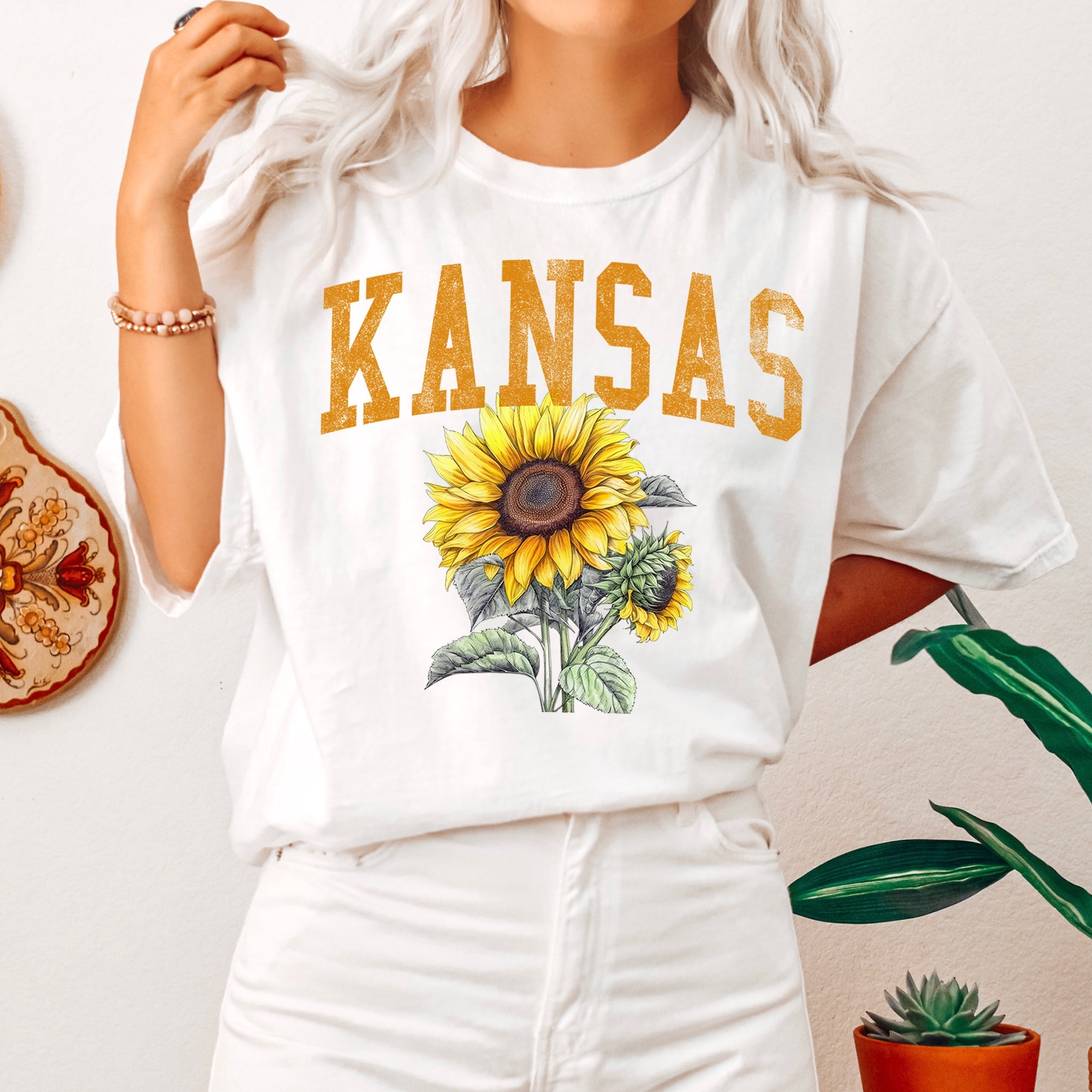 Kansas State Flower Comfort Colors Tee