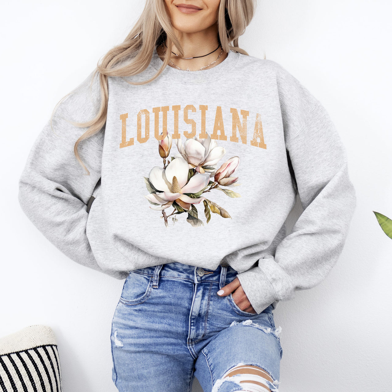 Louisiana State Flower Iconic State Emblem Official Heritage Design Graphic Sweatshirt