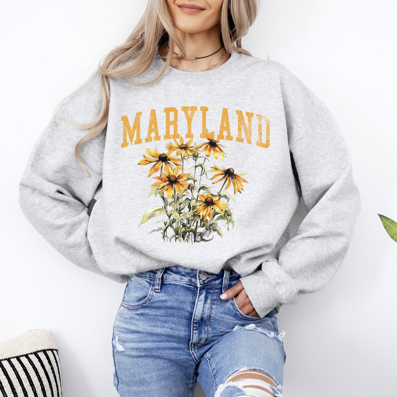 Maryland State Flower Graphic Sweatshirt