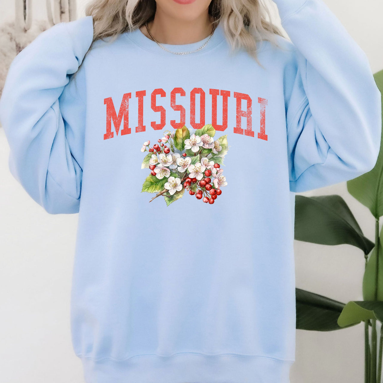 Missouri State Flower Illustrated Heritage Collection Botanical Graphic Sweatshirt