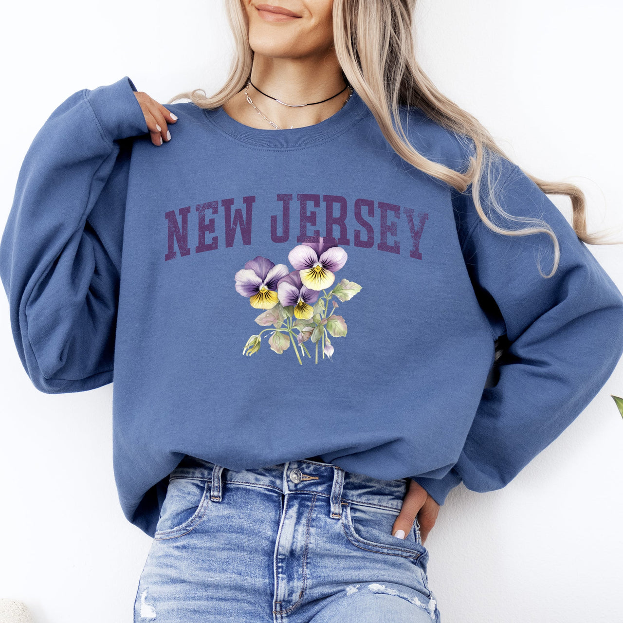 New Jersey State Flower Emblem Illustration Garden State Pride Graphic Sweatshirt