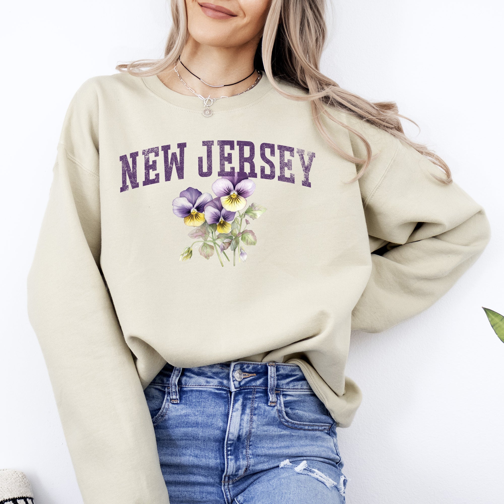 New Jersey State Flower Emblem Illustration Garden State Pride Graphic Sweatshirt
