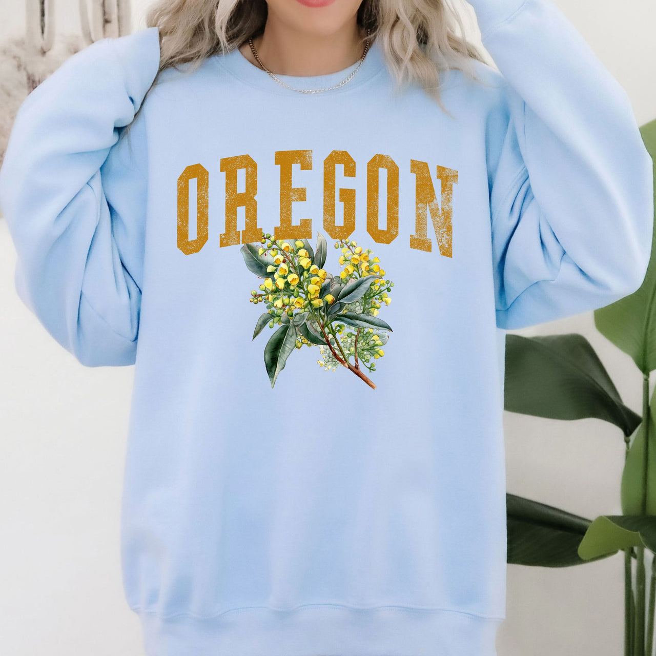 Oregon State Flower Botanical Emblem Illustration For Nature Lovers Premium Sweatshirt