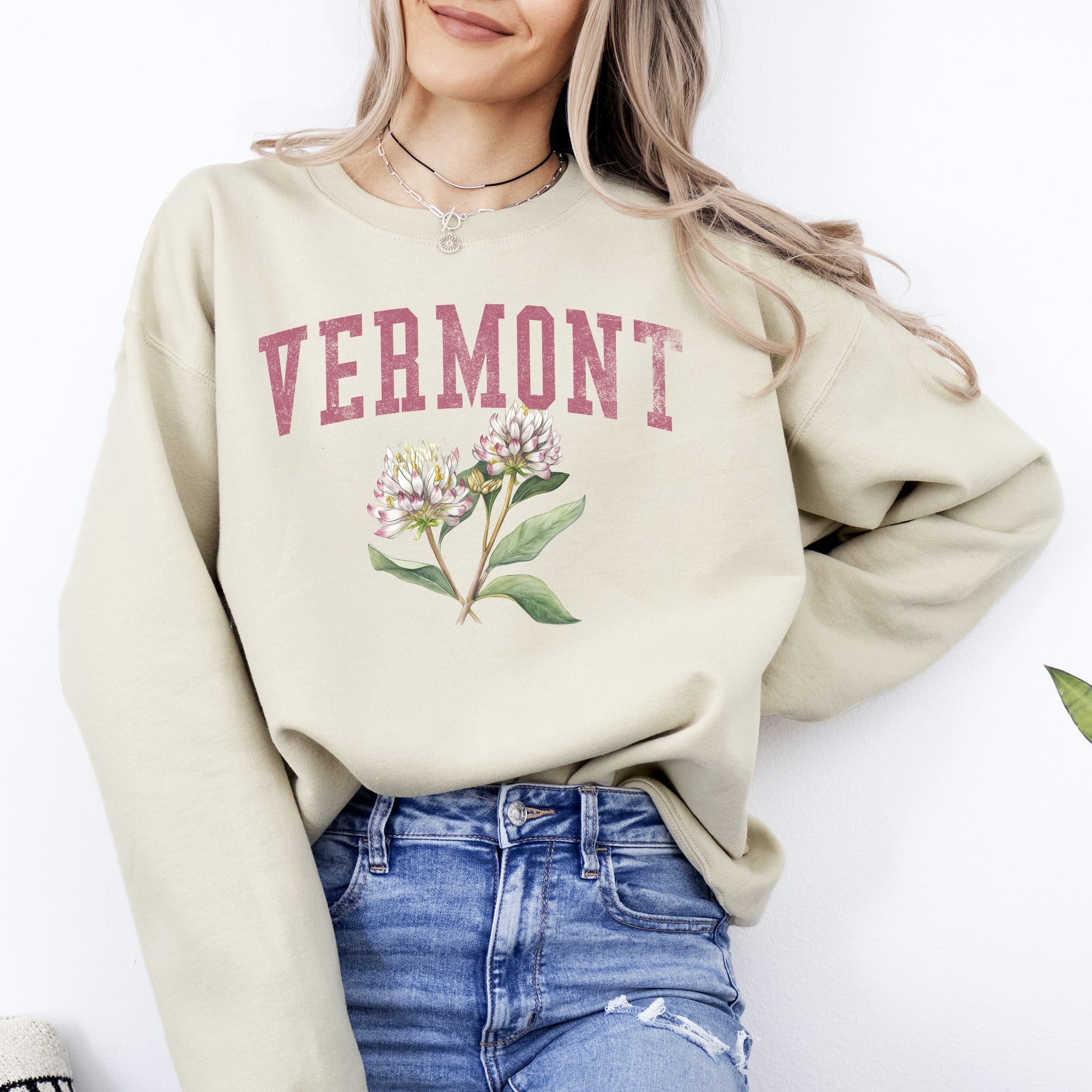 Vermont State Flower Botanical Illustration Emblem Featuring Classic State Flora Motif for Nature Lovers Sweatshirt