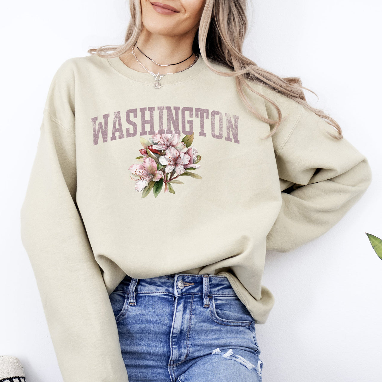 Washington State Flower Pacific Northwest Floral Illustration Edition Graphic Sweatshirt