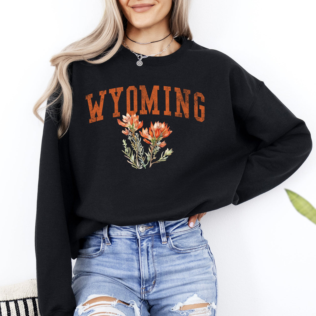 Wyoming State Flower Heritage Edition Botanical Classic Illustration Graphic Sweatshirt