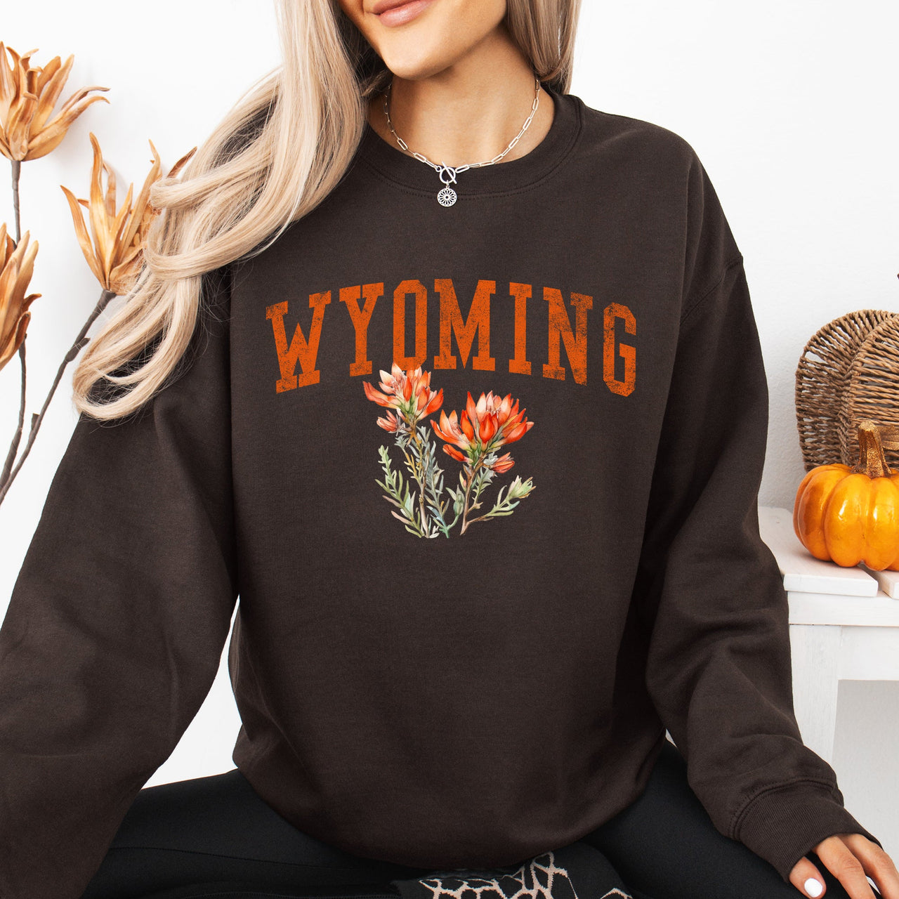Wyoming State Flower Heritage Edition Botanical Classic Illustration Graphic Sweatshirt