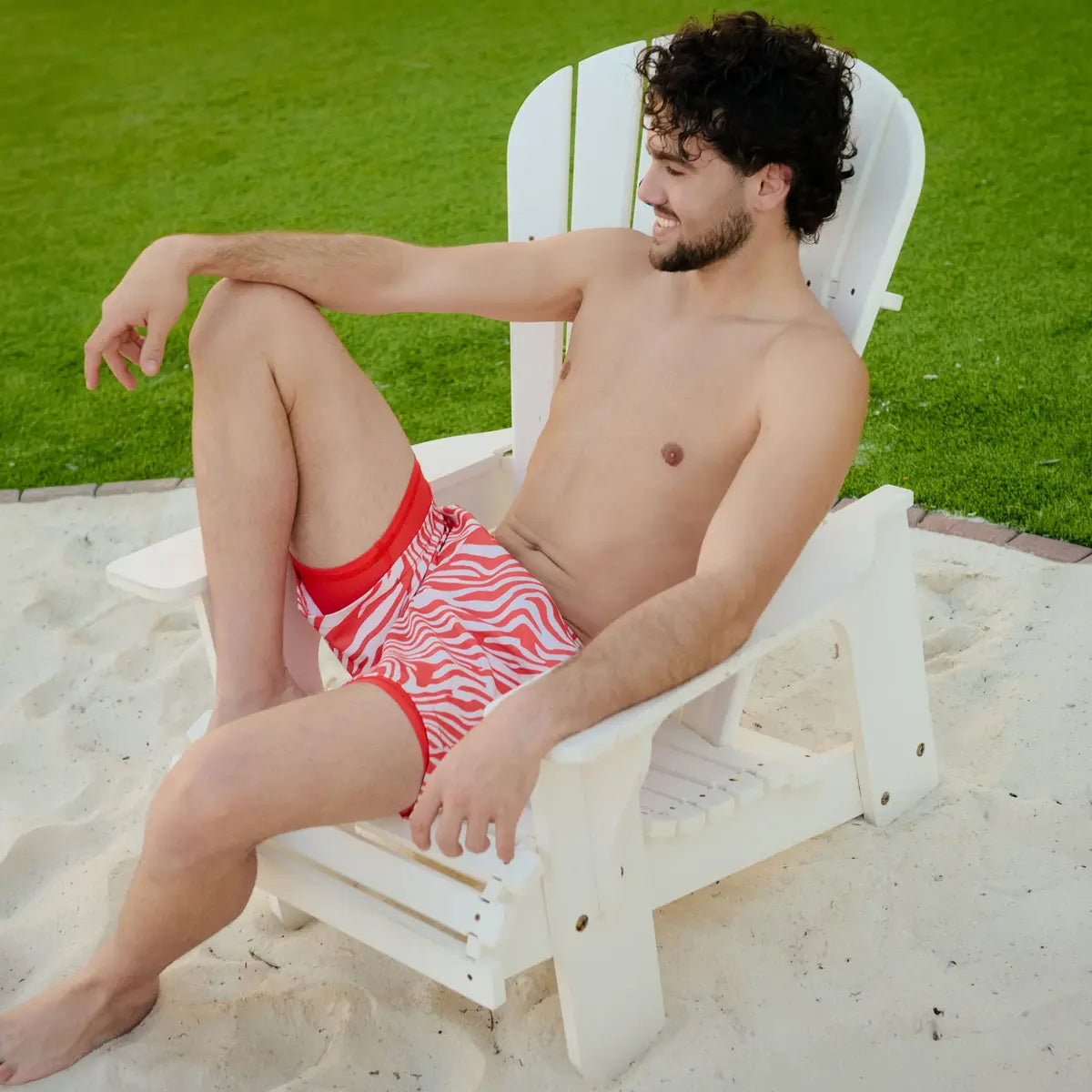 Men’s Premium Compression-Lined Hybrid Shorts – Tropical Swirl - Coral and Sand