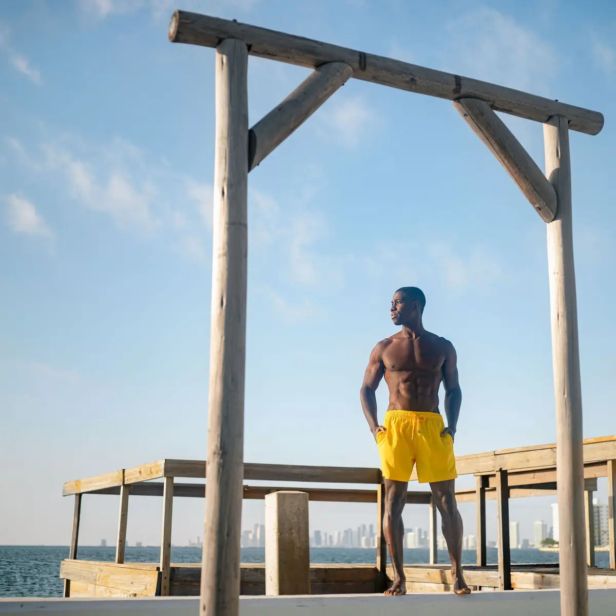 Men’s Premium Compression-Lined Hybrid Shorts – True Yellow