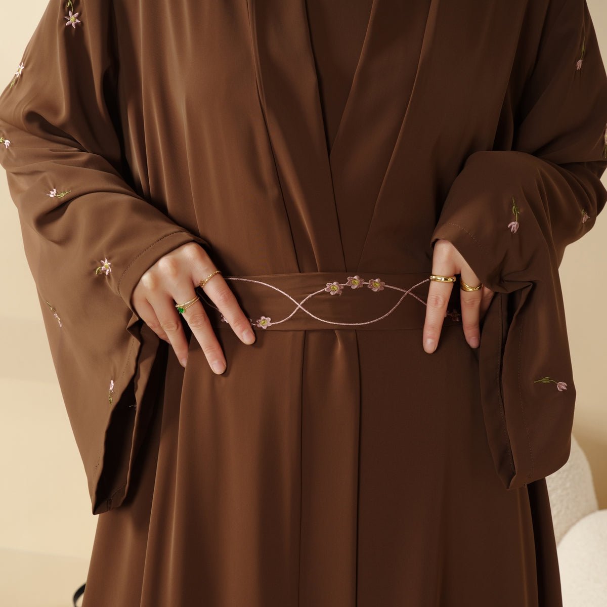 Tulip Embroidery Open Abaya 4-Piece Set (MOA051)