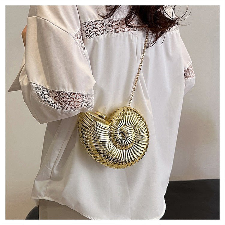 Unique Chic Conch Shell Inspired Clutch Bag (MAC311)