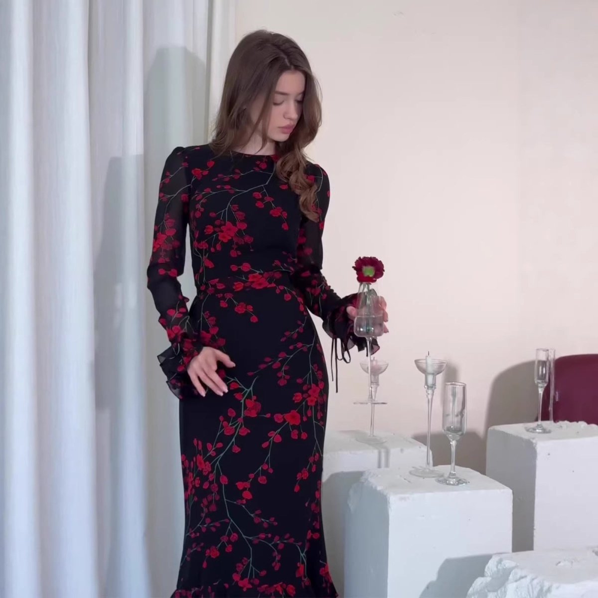 Vintage Floral Print Dress with Ruffle Cuffs(MS338)