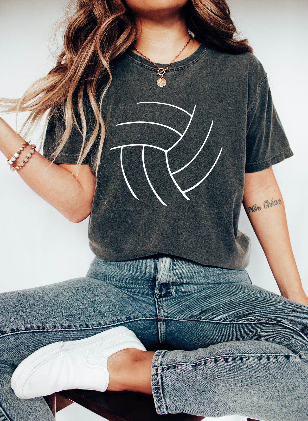 Chic Volleyball Lover Premium Edition For Volleyball Lovers Everywhere Comfort Colors Tee