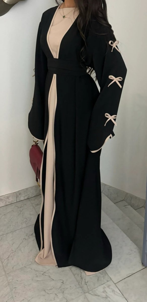 Wavy Edge Bow Embellished Open Abaya (MOA133)