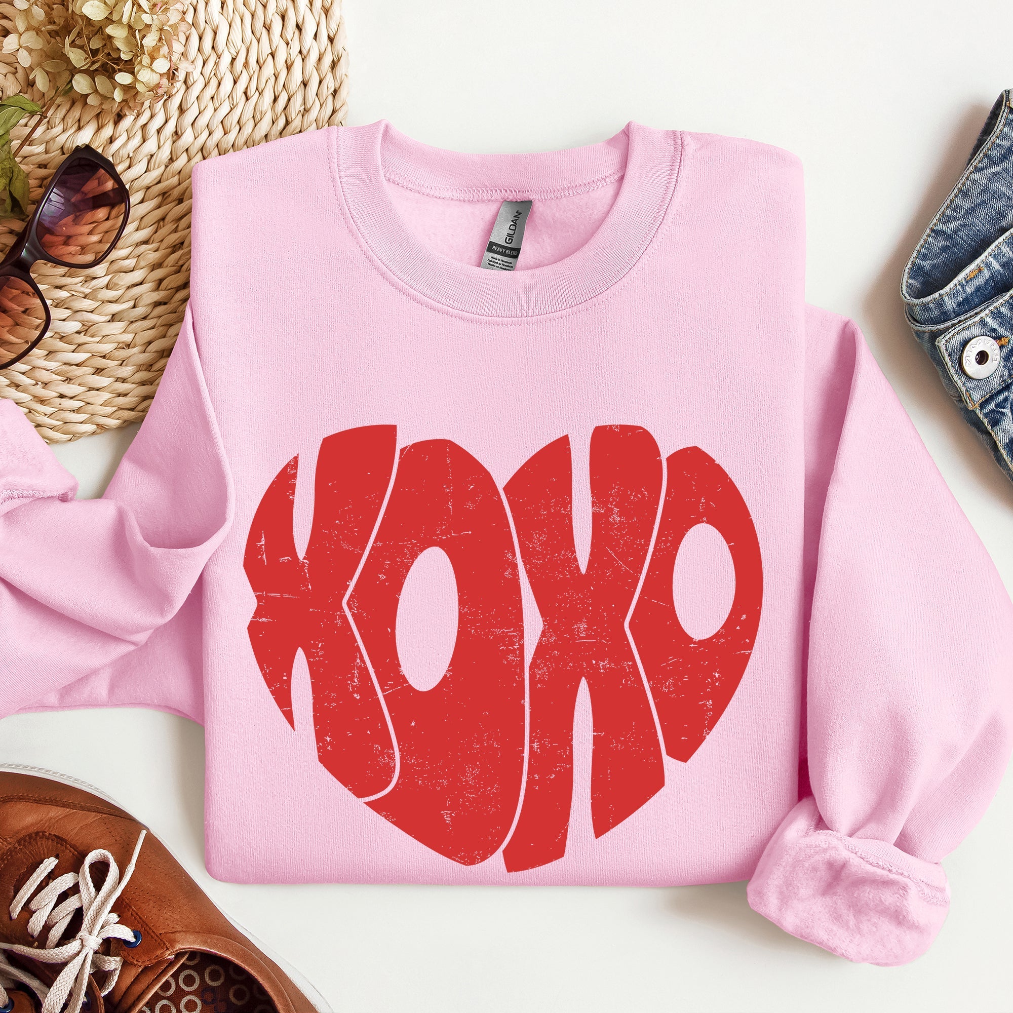 Retro XOXO Heart Vintage Valentines Day Nostalgic Love Edition Cozy Fleece Sweatshirt