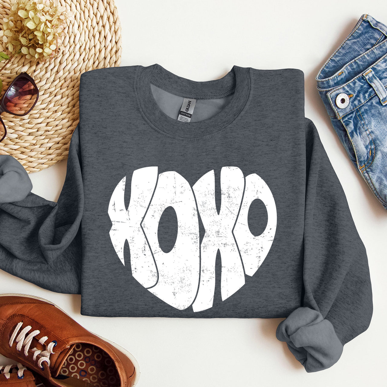Retro XOXO Heart Vintage Valentines Day Nostalgic Love Edition Cozy Fleece Sweatshirt