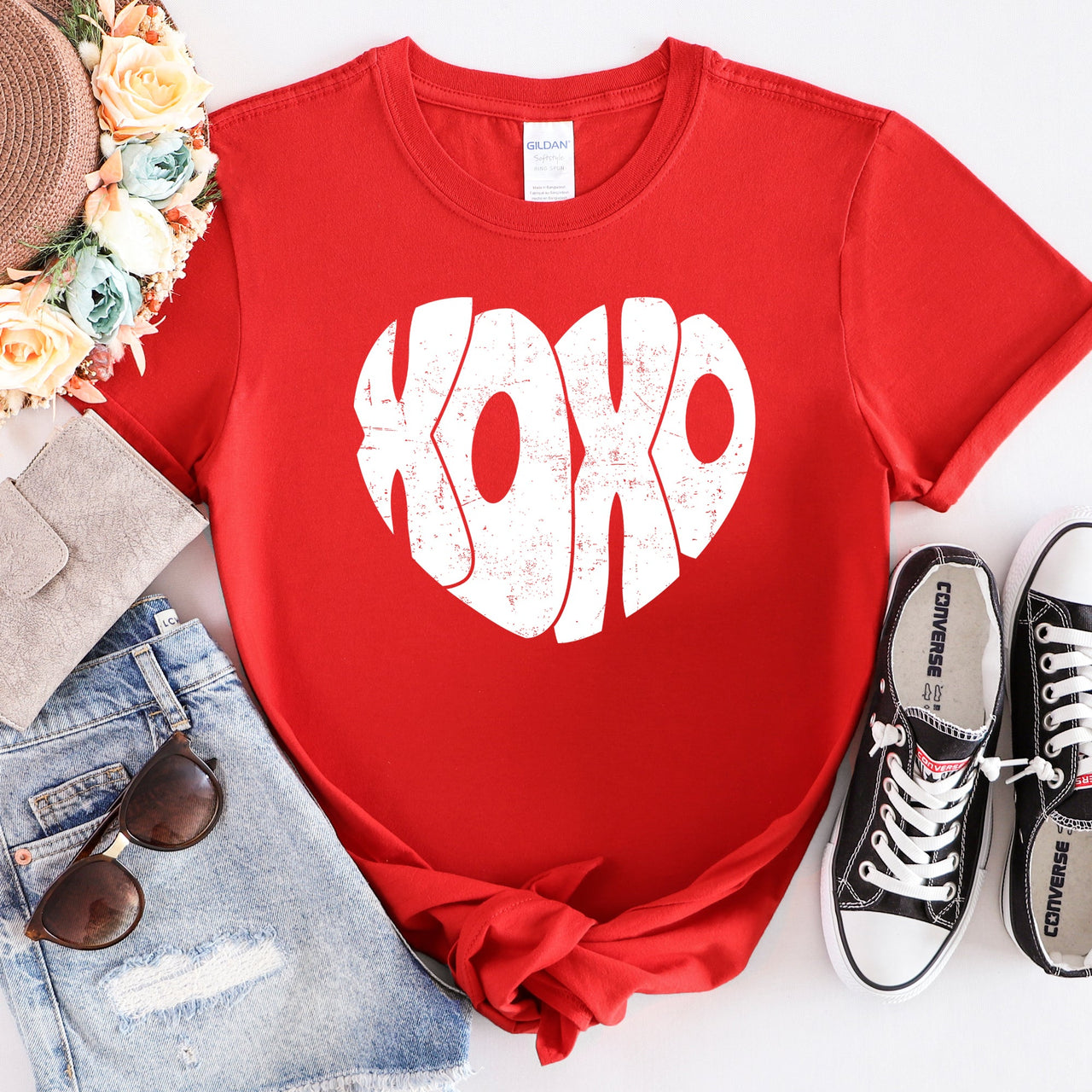 Limited Retro XOXO Heart Vintage Valentine's Day Edition Ultra Soft Classic Graphic Tee
