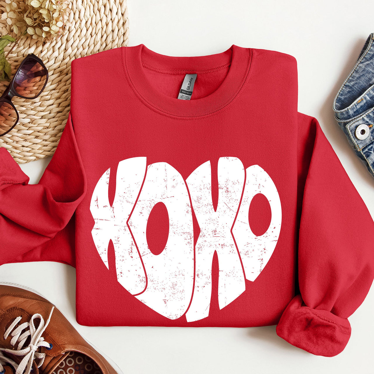 Retro XOXO Heart Vintage Valentines Day Nostalgic Love Edition Cozy Fleece Sweatshirt