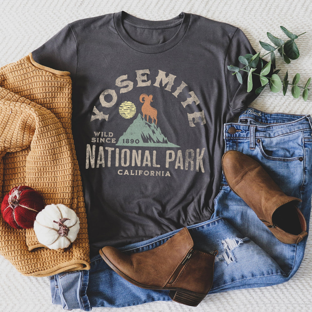 Yosemite National Park Scenic Peaks And Valley Landscape For Outdoor Adventure Graphic Tee