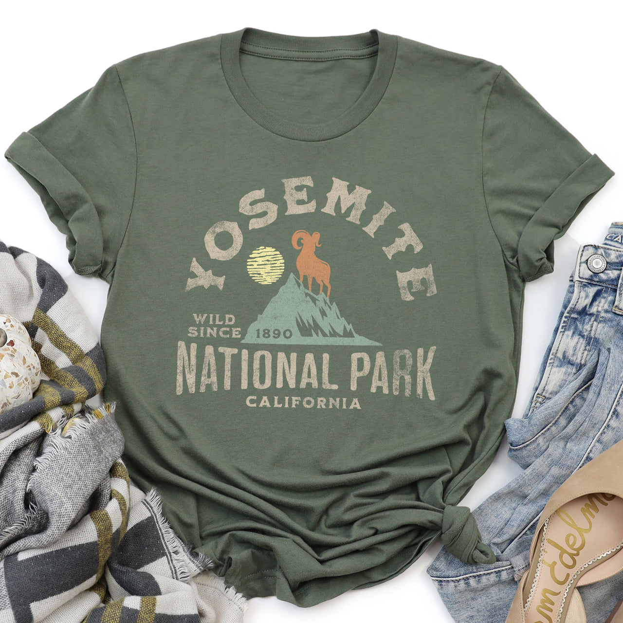 Yosemite National Park Scenic Peaks And Valley Landscape For Outdoor Adventure Graphic Tee